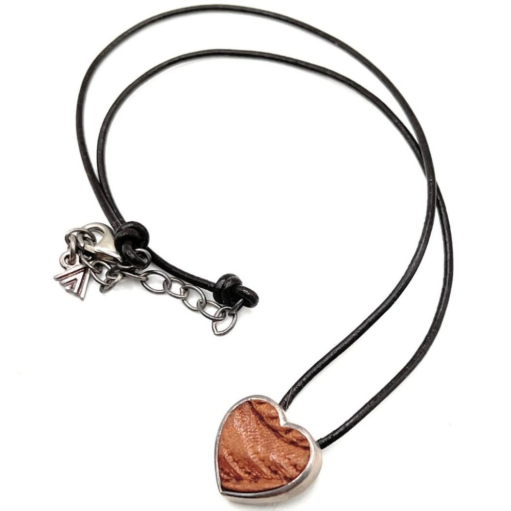 N1140 Silpada Retired Tool Leather Necklace